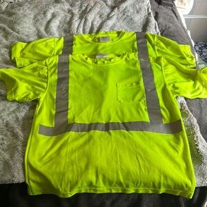 Reflective work grade neon T-shirt’s in yellow